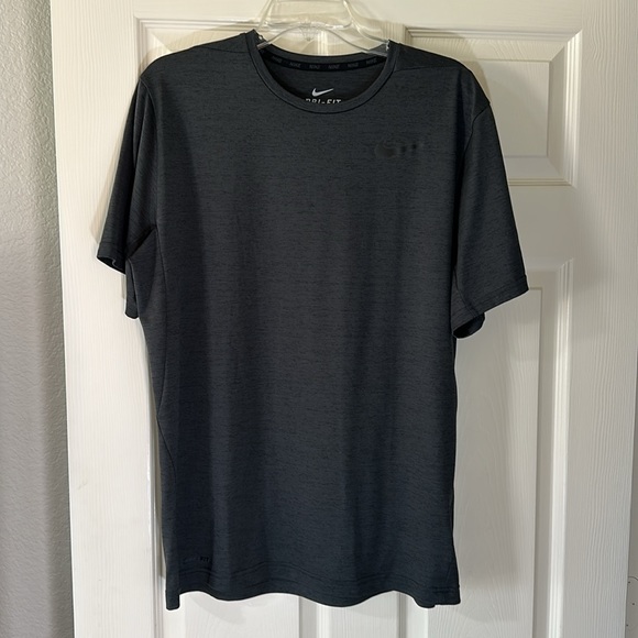 Nike Mens Training Tee Dri Fit Short Sleeve Size L - Picture 2 of 5
